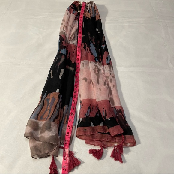 Pendant Scarf Ladies Scarf - Picture 16 of 16